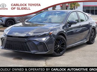 Used 2025 Toyota Camry SE FWD video 1
