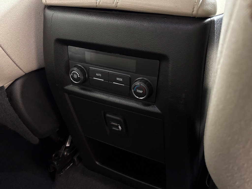 Certified 2022 Chevrolet Traverse LS FWD image 23