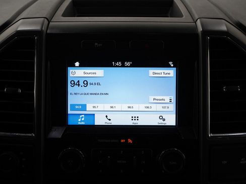 Used 2016 Ford F150 XLT w/ Equipment Group 302A Luxury AWD/4WD image 15