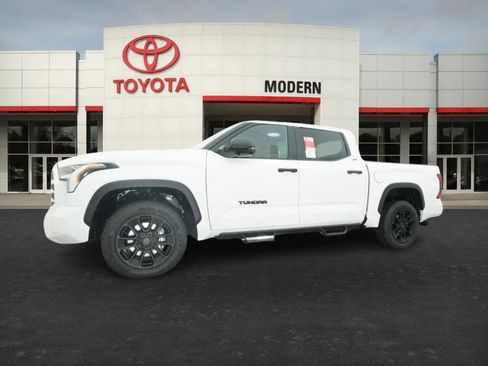 New 2026 Toyota Tundra SR5 image 6