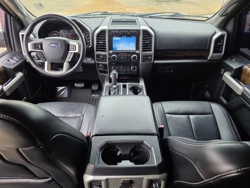 Used 2018 Ford F150 Lariat w/ Equipment Group 502A Luxury image 8