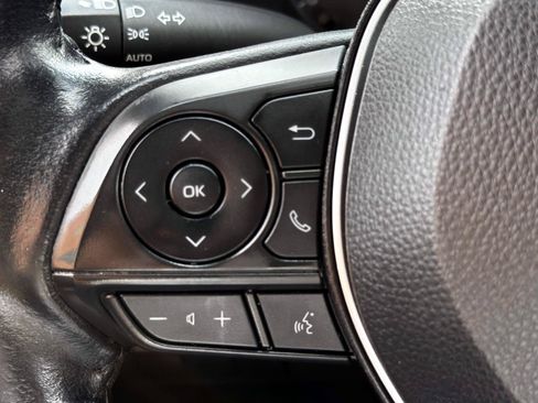 Used 2023 Toyota Corolla SE w/ SE Premium Package FWD image 23