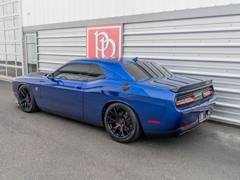 Used 2019 Dodge Challenger SRT Hellcat w/ Laguna Leather Package RWD image 42