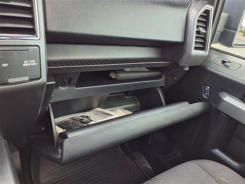 Used 2018 Ford F150 XLT w/ Equipment Group 302A Luxury image 33