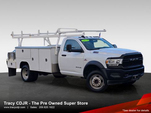 Used 2022 RAM 5500 Tradesman AWD/4WD image 1