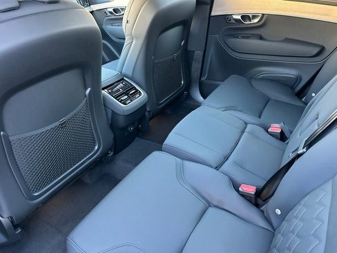 New 2026 Volvo XC90 B5 Plus w/ Protection Package AWD/4WD image 4