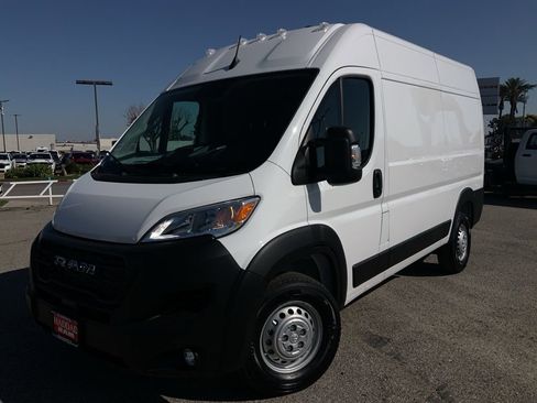 New 2026 RAM ProMaster 3500 w/ Convenience Group image 1