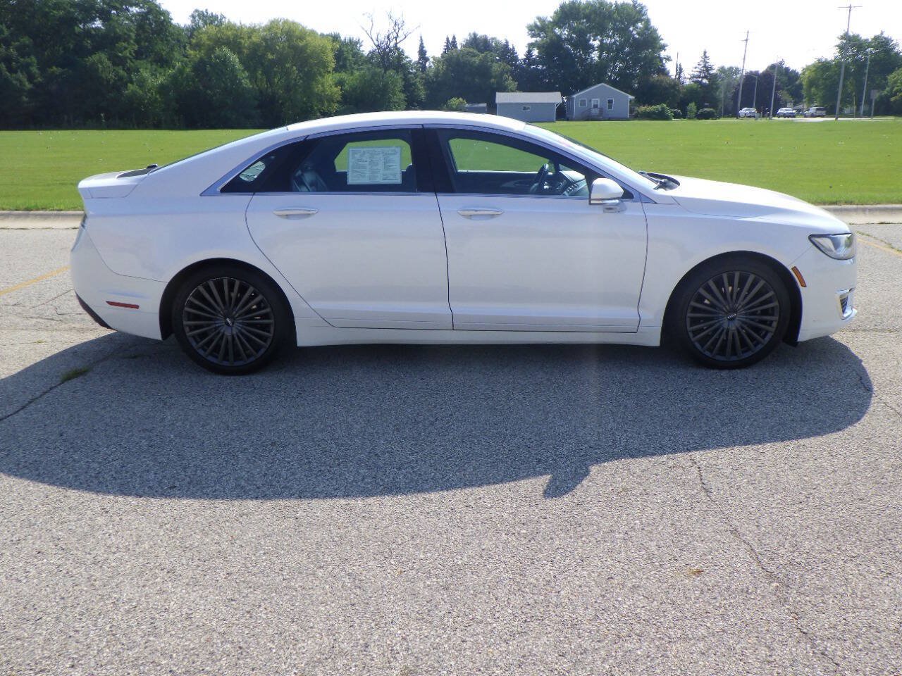 Used 2018 Lincoln MKZ Reserve w/ Climate Package AWD/4WD image 6