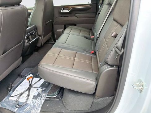 New 2026 Chevrolet Silverado 3500 High Country w/ High Country Premium Package AWD/4WD image 14