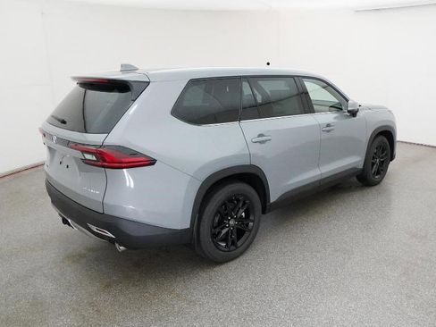 New 2026 Toyota Grand Highlander AWD Hybrid image 19