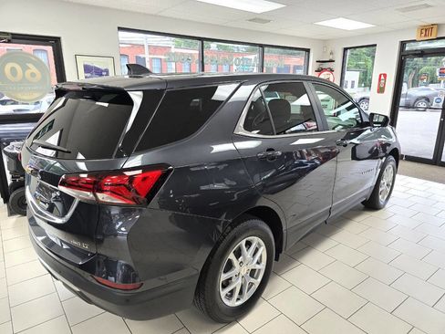 Used 2023 Chevrolet Equinox LT image 10