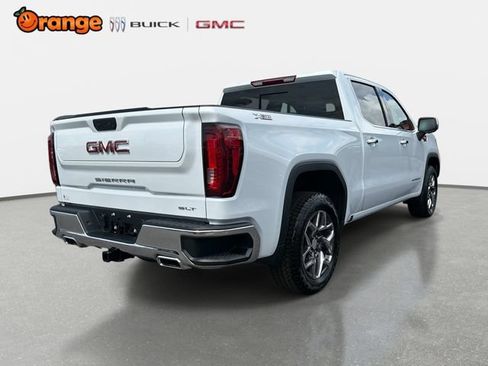 New 2026 GMC Sierra 1500 SLT AWD/4WD image 3