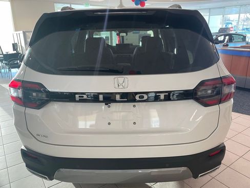 New 2026 Honda Pilot EX-L image 5