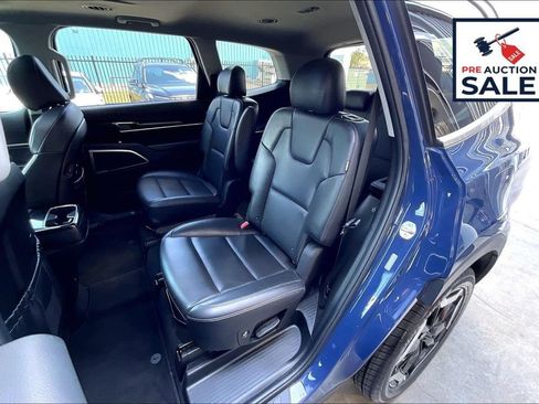 Used 2025 Kia Telluride S FWD image 25