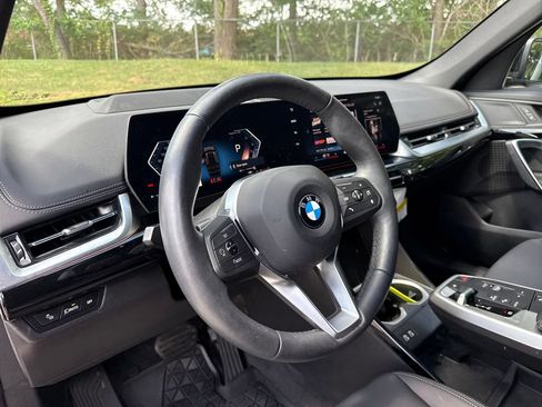 Used 2026 BMW X1 xDrive28i w/ Technology Package AWD/4WD image 15
