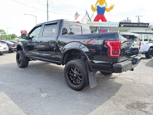 Used 2017 Ford F150 Lariat w/ Equipment Group 502A Luxury AWD/4WD image 4