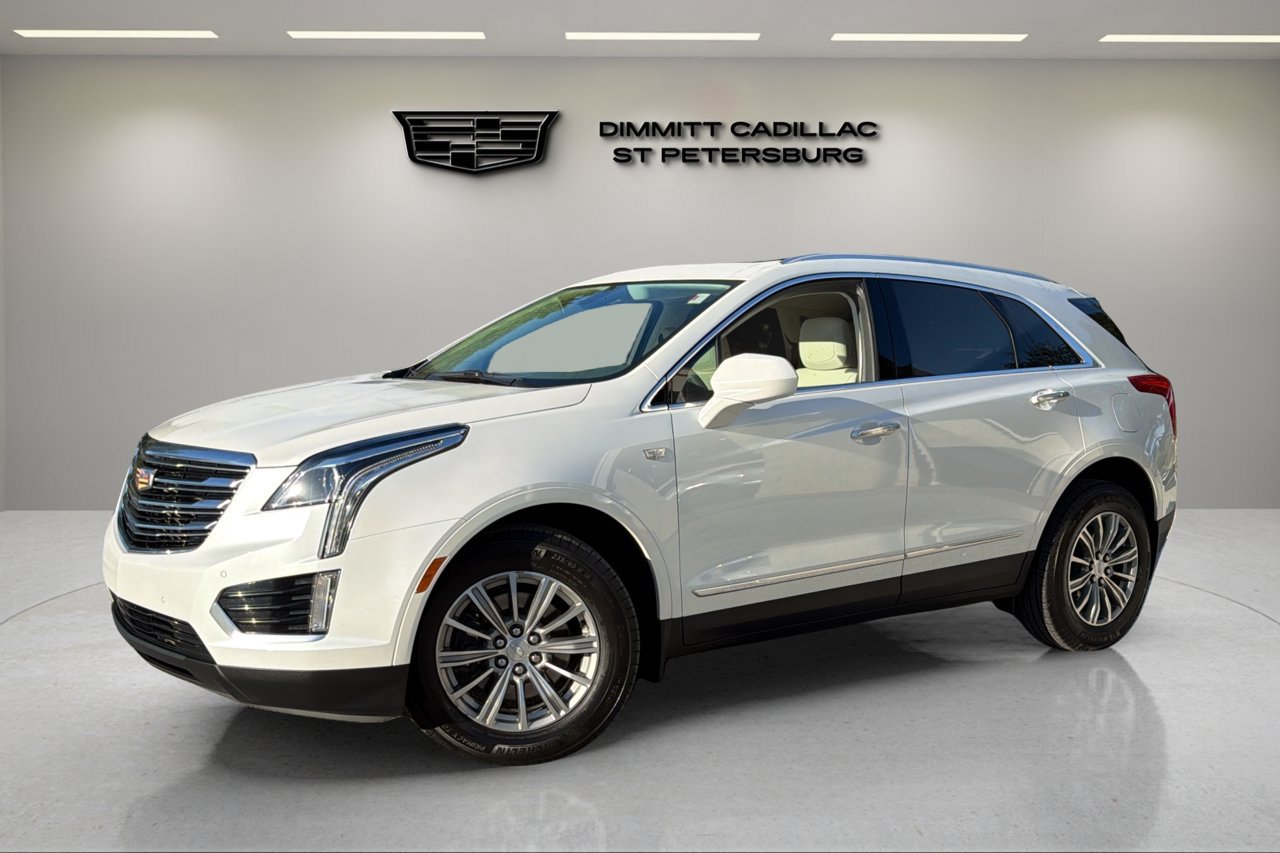 Used 2017 Cadillac XT5 Luxury FWD image 1