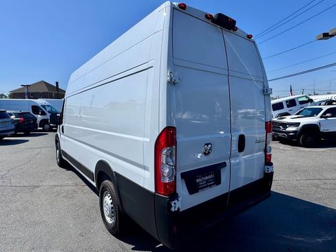 Used 2025 RAM ProMaster 3500 w/ Safety Group FWD image 5