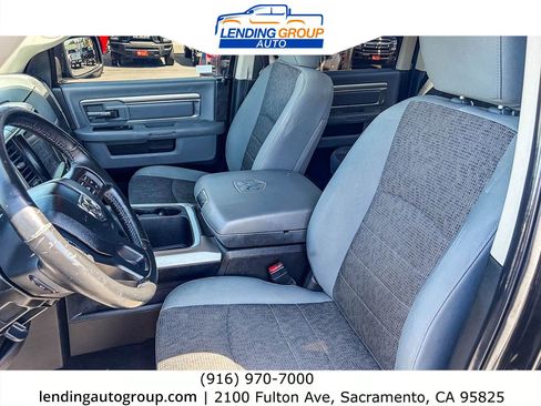 Used 2017 RAM 1500 Big Horn AWD/4WD image 16