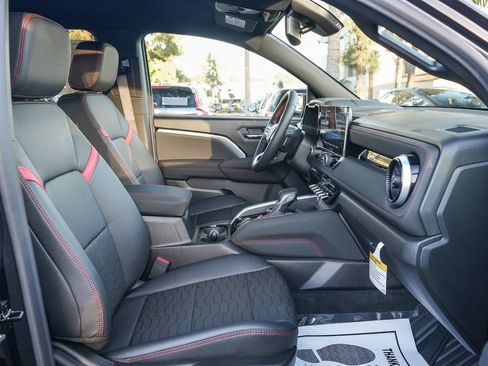 New 2026 Chevrolet Colorado Z71 w/ Technology Package AWD/4WD image 15