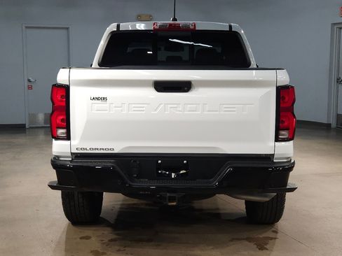 Used 2025 Chevrolet Colorado Z71 AWD/4WD image 6
