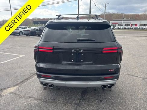 Used 2024 Chevrolet Traverse Z71 AWD/4WD image 7