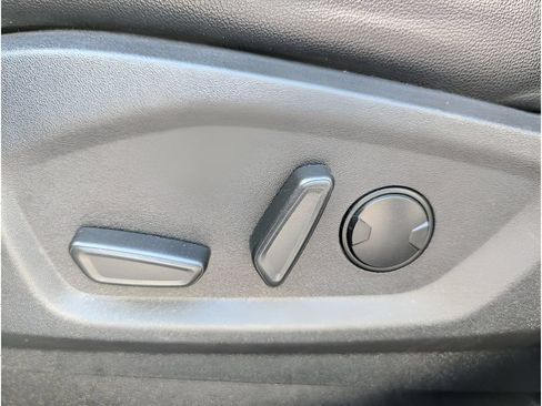 Used 2024 Ford Edge Titanium AWD/4WD image 16