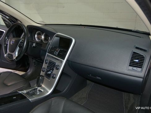 Used 2011 Volvo XC60 3.2 image 12
