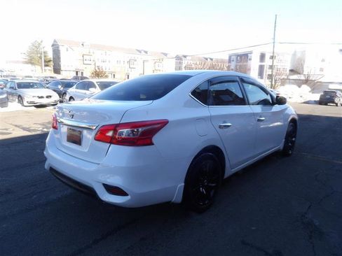Used 2017 Nissan Sentra S image 5
