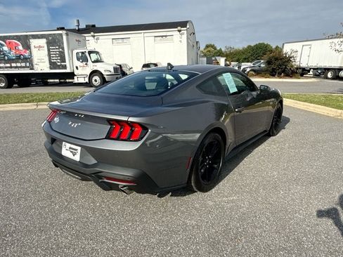 Used 2024 Ford Mustang GT image 6