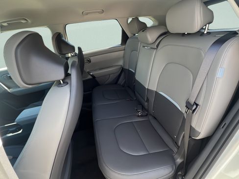 New 2027 Kia Seltos EX FWD image 13