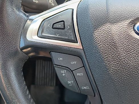 Used 2017 Ford Fusion Titanium image 17