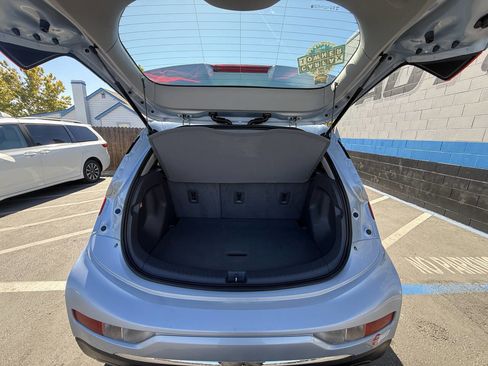 Used 2017 Chevrolet Bolt LT image 16