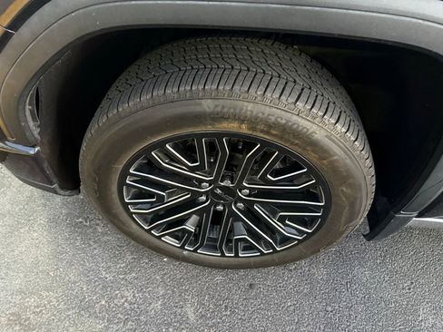 Used 2022 GMC Sierra 1500 Denali Ultimate image 15