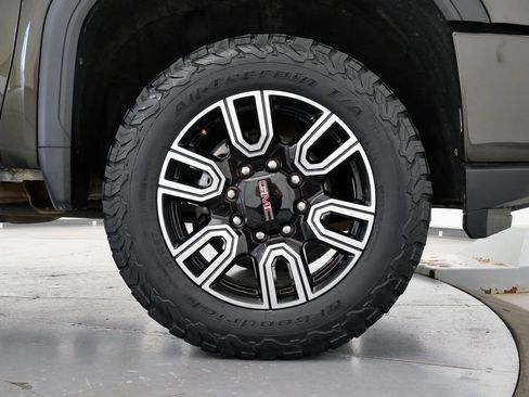 Used 2022 GMC Sierra 2500 AT4 AWD/4WD image 33
