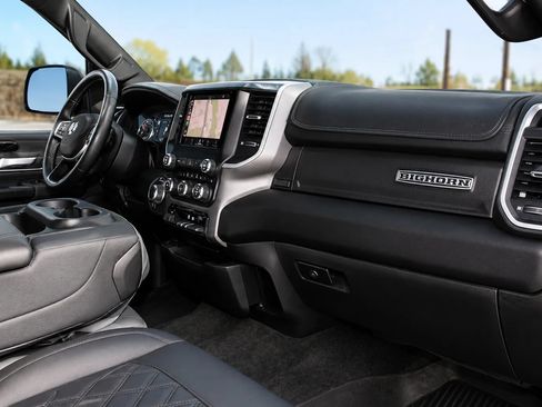 Used 2023 RAM 1500 Big Horn AWD/4WD image 17