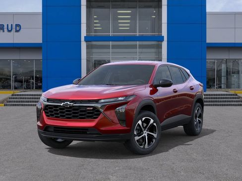 New 2026 Chevrolet Trax RS FWD image 6