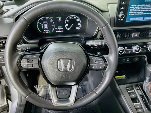 Used 2023 Honda CR-V Sport Touring image 11