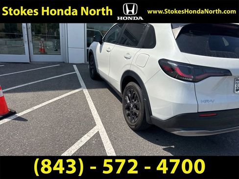 Used 2024 Honda HR-V Sport image 8