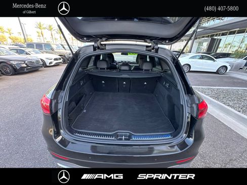 Used 2024 Mercedes-Benz GLC 300 image 7