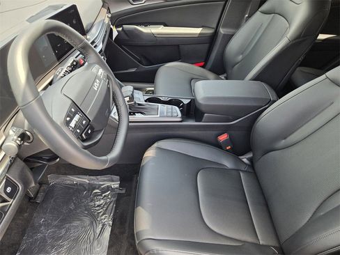 New 2026 Kia Sportage EX w/ EX Panorama Roof Package image 14