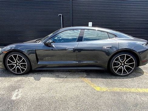 New 2025 Porsche Taycan image 2
