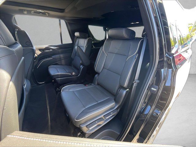 Used 2023 Cadillac Escalade Sport AWD/4WD image 28