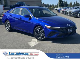 Certified 2025 Hyundai Elantra Limited image 1