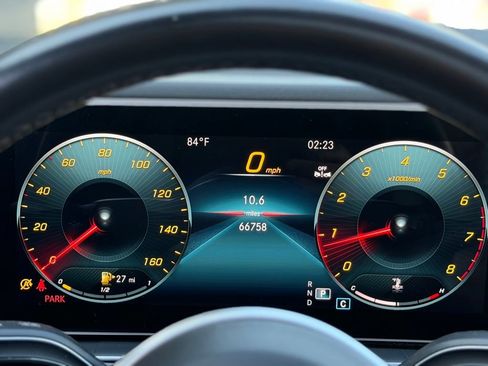 Used 2023 Mercedes-Benz GLE 350 w/ AMG Line Exterior image 47