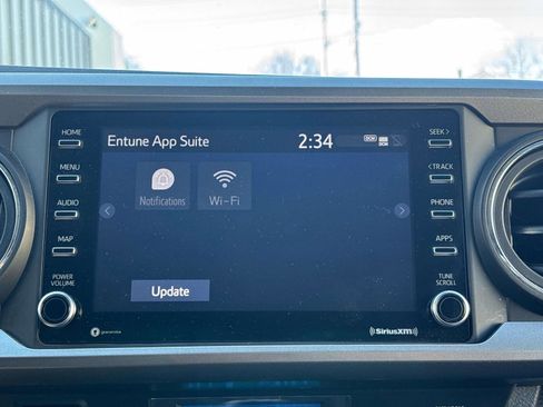 Used 2021 Toyota Tacoma SR5 image 16