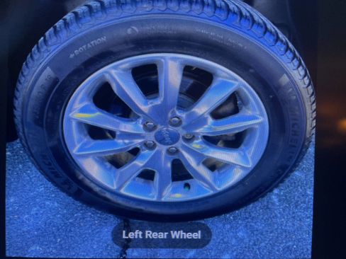 Used 2014 Jeep Cherokee Limited w/ Technology Group image 5