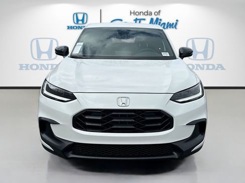 New 2026 Honda HR-V Sport image 2