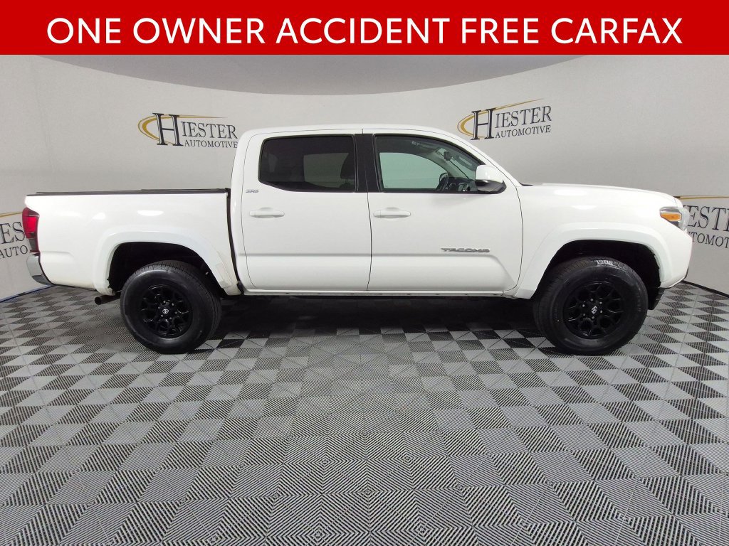 Used 2021 Toyota Tacoma SR5 RWD image 3