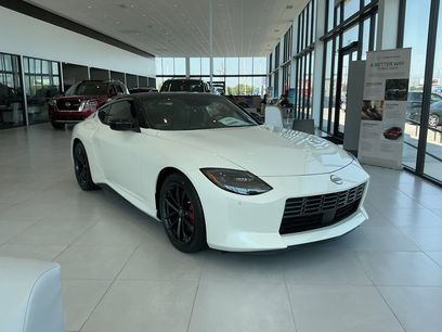 New 2025 Nissan Z Performance w/ Floor Mat Package